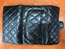 シャネルバッグ(鞄)・CHANEL財布の修理・クリーニング・補修なら革修復 