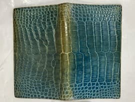 クロコダイル・アリゲーター財布修復事例ビフォー