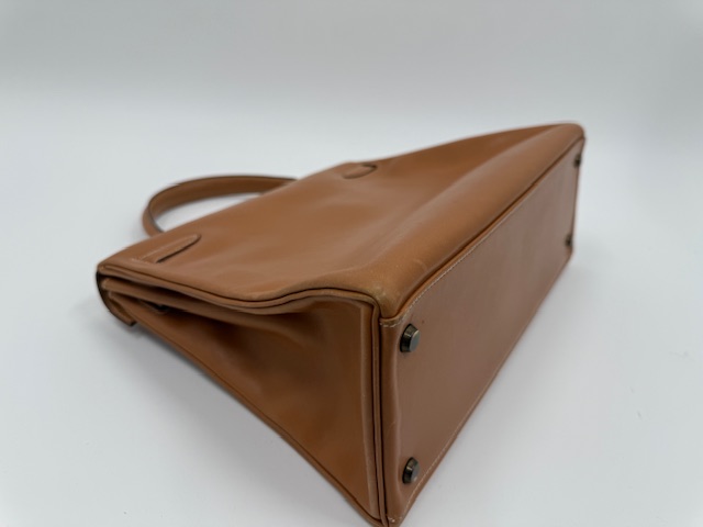 エルメスケリー角擦れ