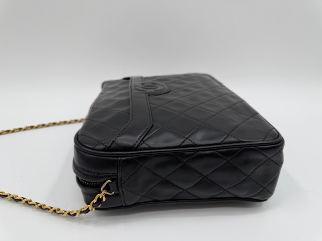 シャネルバッグ修理 色褪せ型崩れのケア 側面のアフター