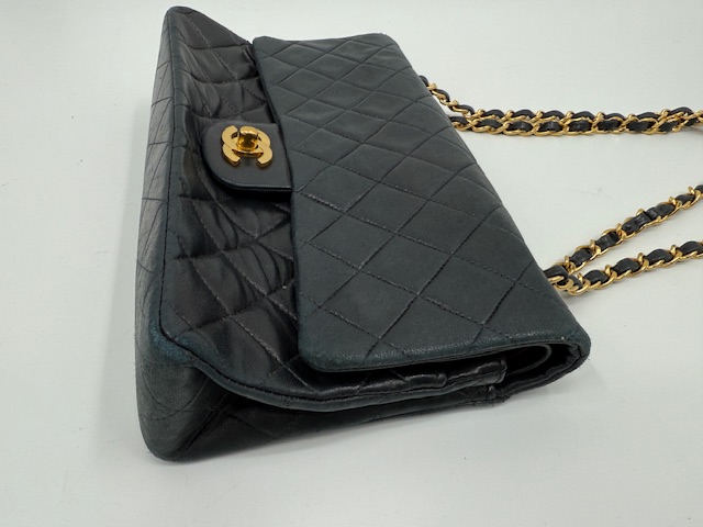 シャネルバッグ修理 ビフォー③