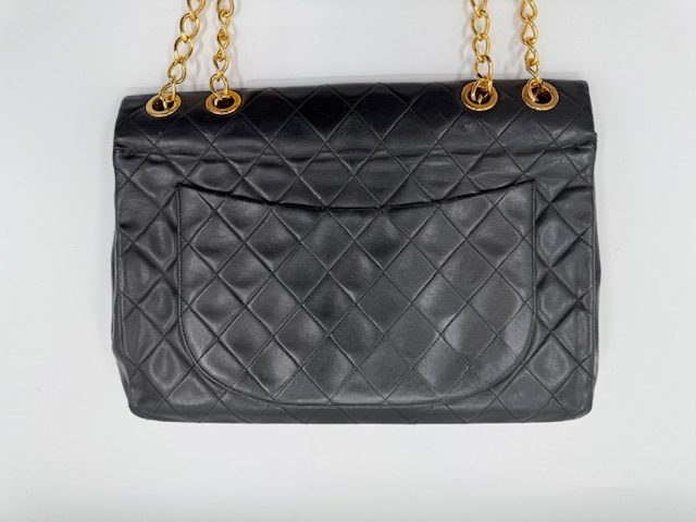 シャネル バッグ修理 色あせ角擦れ型崩れのケア ビフォー①