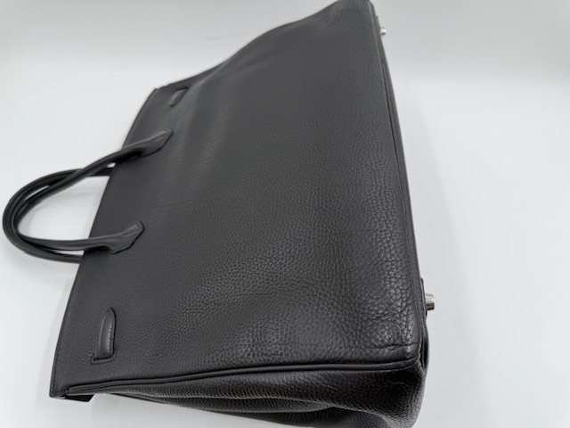 エルメスバーキンの 型崩れ 角擦れ 形補正と全体 染め直し　アフター③