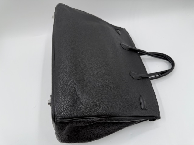 エルメスバーキンの 型崩れ 角擦れ 形補正と全体 染め直し　アフター④