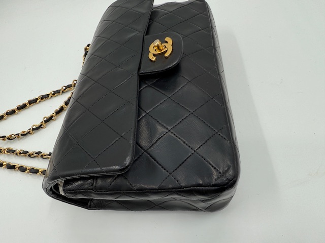 シャネルバッグの破れ修理事例 アフター