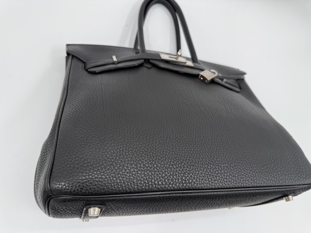 エルメスバーキンの角擦れをナチュラルに修復した事例 アフター